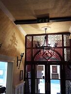 The Red Lion Hotel