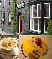 The Red Lion Hotel