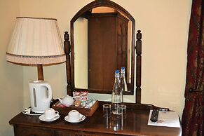 The Red Lion Hotel