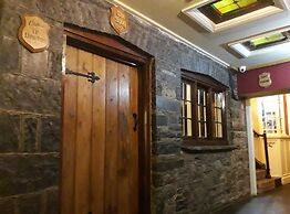 The Red Lion Hotel