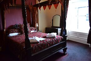 The Red Lion Hotel