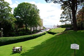Royal Glen