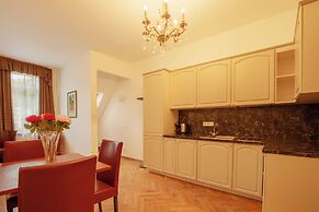 Hotel Golden Lamb