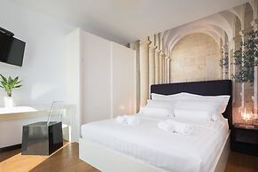 Villa Gloss