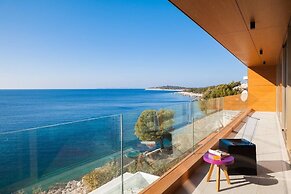 Villa Gloss