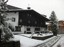 Alpin Hotel Garni Eder Private Living