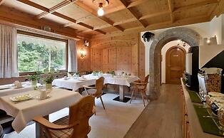 Alpin Hotel Garni Eder Private Living