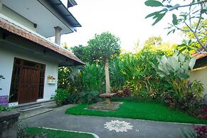 Akusara Guest House