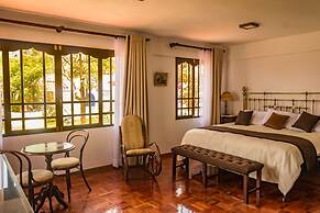 El Jardin De Su Merced B&B