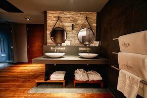 Cave Hotel & Golf Resort