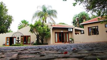 Echo Garden Guesthouse