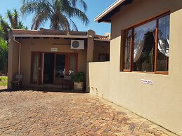 Echo Garden Guesthouse