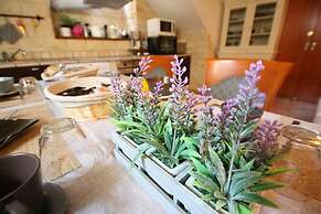 7 Archi Bed & Breakfast