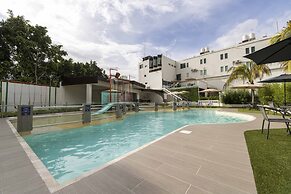 La Terraza Hotel
