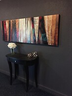 Hamilton Hotel