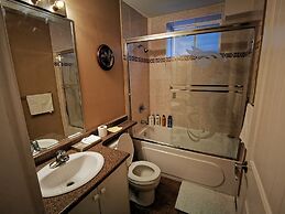 Bear Creek Suite