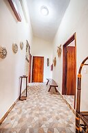 Mahasand Suites, Hostel & Hotel