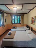 Tasty Dayz Hostel
