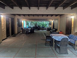 Tasty Dayz Hostel
