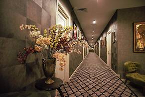 Gallery Art Hotel
