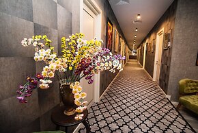 Gallery Art Hotel