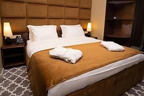 Gallery Art Hotel