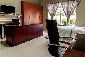 Aura Guest House