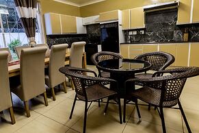 Aura Guest House