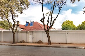 Aura Guest House
