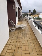 Quartos e Apartamentos Atalaia