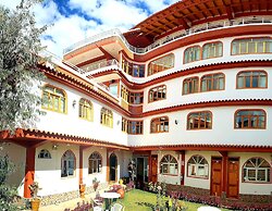 Hotel Morales