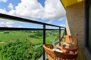 Emilia Villa