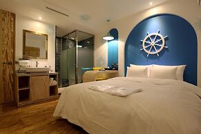 Hwagok Lush Hotel