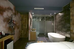 Hwagok Lush Hotel