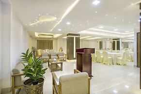 White Palace Hotel