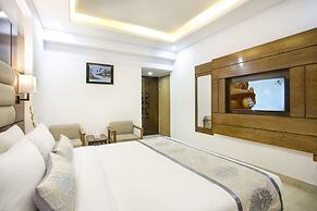 White Palace Hotel