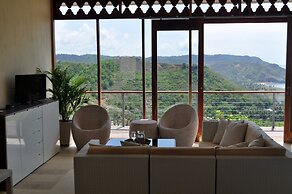 Villa Atas Pelangi
