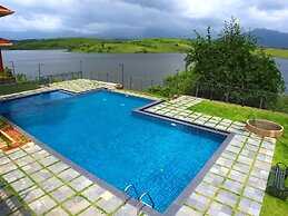 Vistara Resort
