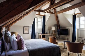 Domaine De Locguénolé & Spa