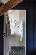 Domaine De Locguénolé & Spa