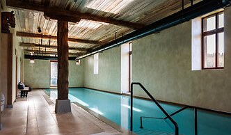 Domaine De Locguénolé & Spa