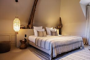 Domaine De Locguénolé & Spa