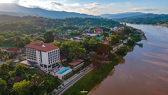 Chiangkhong Teak Garden Riverfront Onsen Hotel