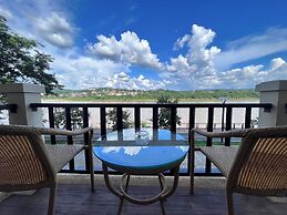 Chiangkhong Teak Garden Riverfront Onsen Hotel
