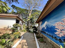 Chiangkhong Teak Garden Riverfront Onsen Hotel