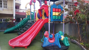 Hotel Awana