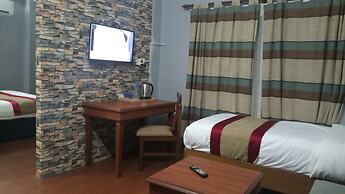 Hotel Awana