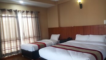Hotel Awana