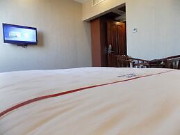 Freedom City Hotel