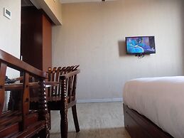 Freedom City Hotel